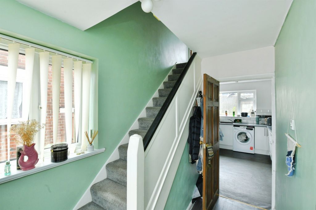 Property photo 3 of 20