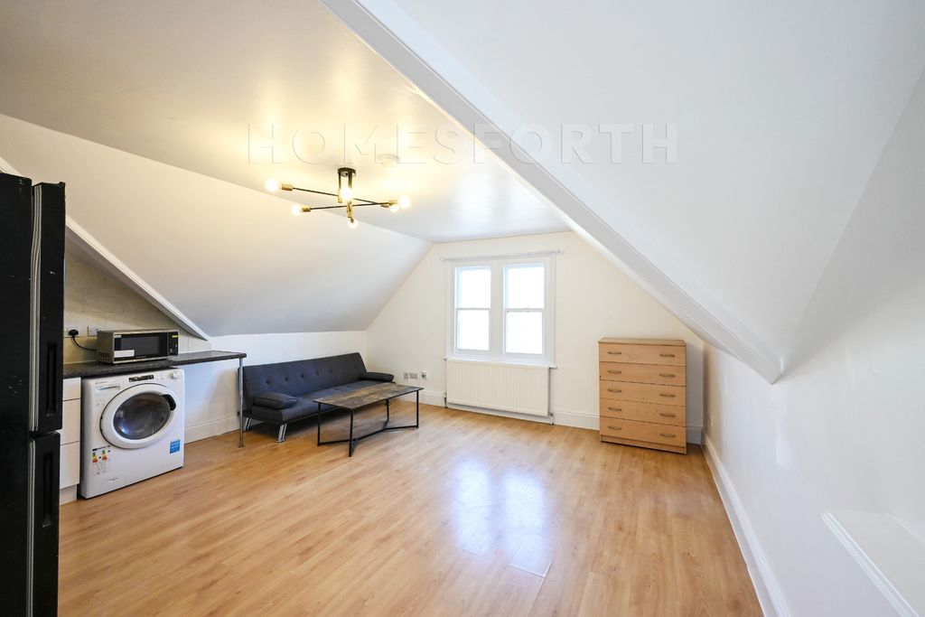 Property photo 1 of 10 Photo 1