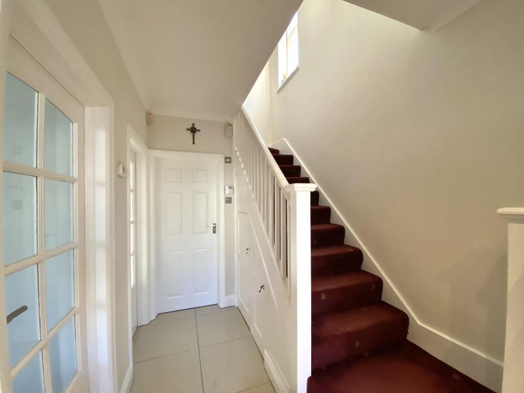 Property photo 2 of 14 Thumbnail_Img_4871.Jpg