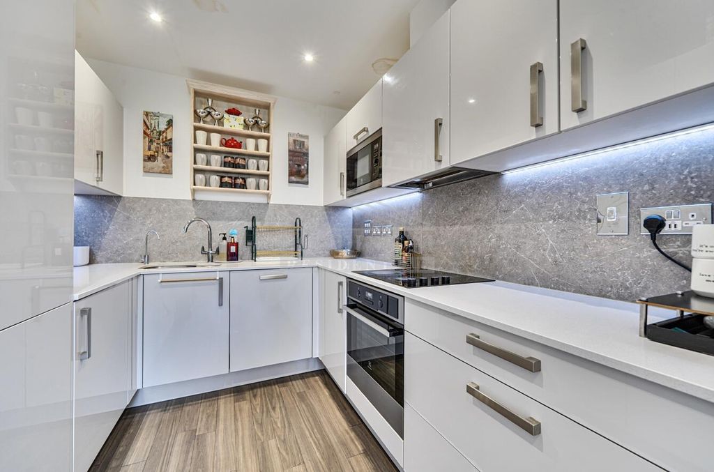 Property photo 3 of 18 7762E1Ea-382A-4d7E-8989-98B9B87d186F.Jpg