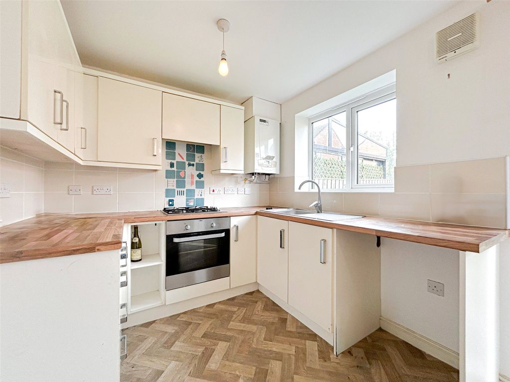 Property photo 3 of 13 Picture No. 04
