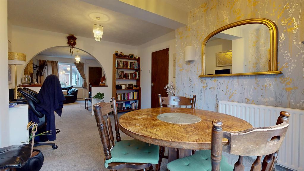 Property photo 3 of 17 01282026_234430.Jpg