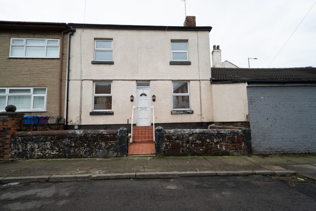 Property photo 1 of 14