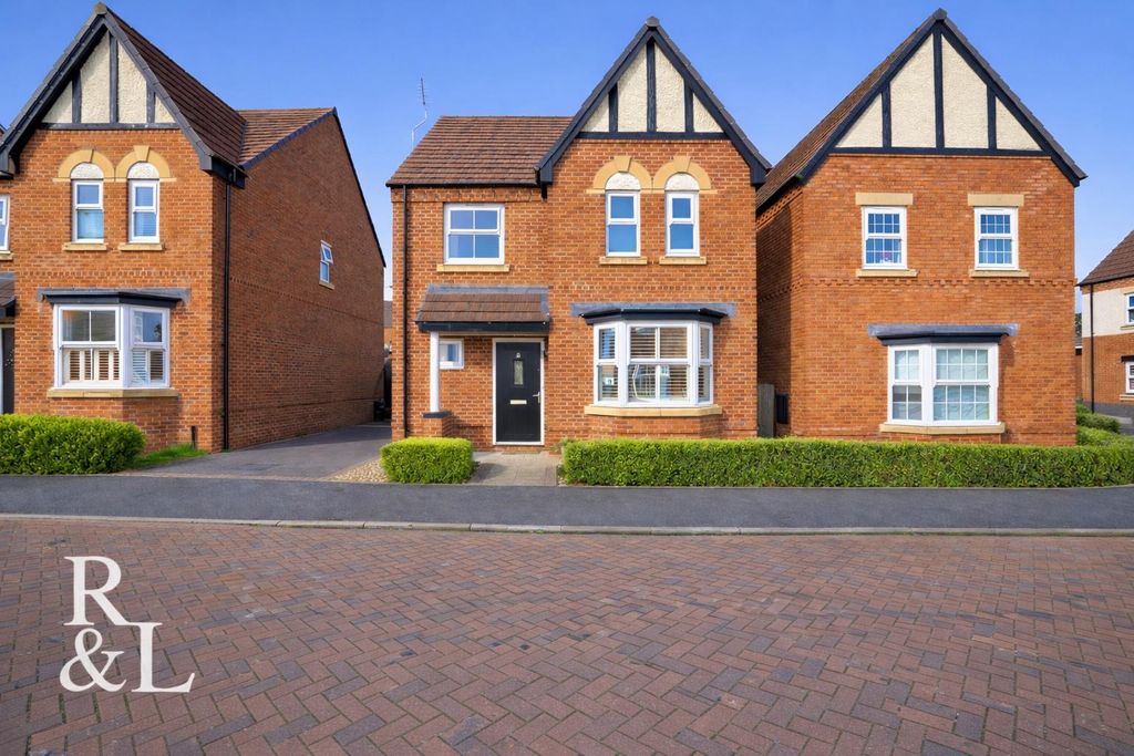 Property photo 1 of 31 8 Bvc.Png