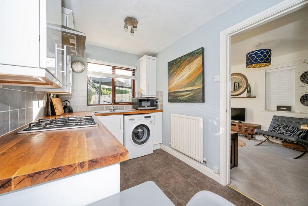 Property photo 2 of 13 Kitchen Dining Room