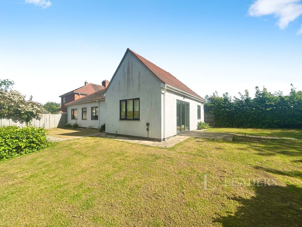 Property photo 1 of 16 External