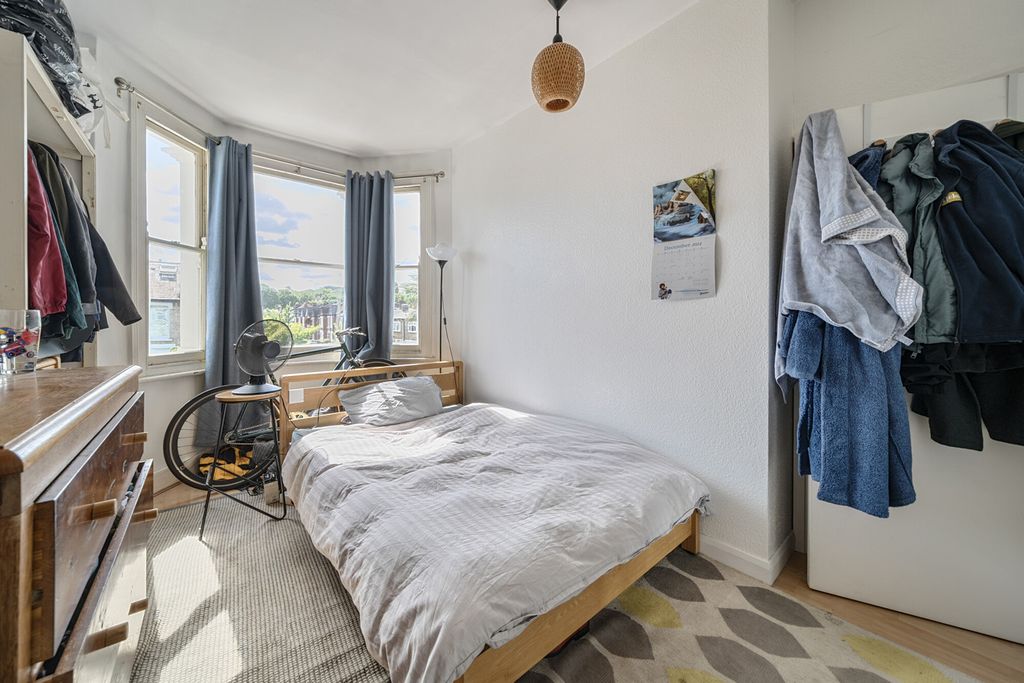 Property photo 3 of 12 1314423-4-68591E5...