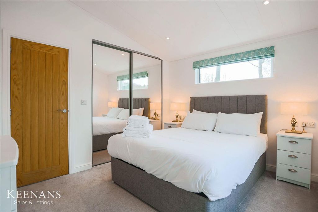 Property photo 3 of 23 3.Jpg