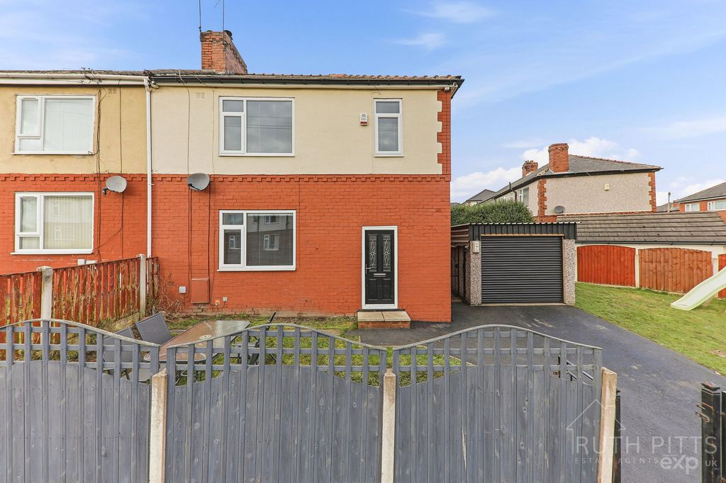 Property photo 1 of 24