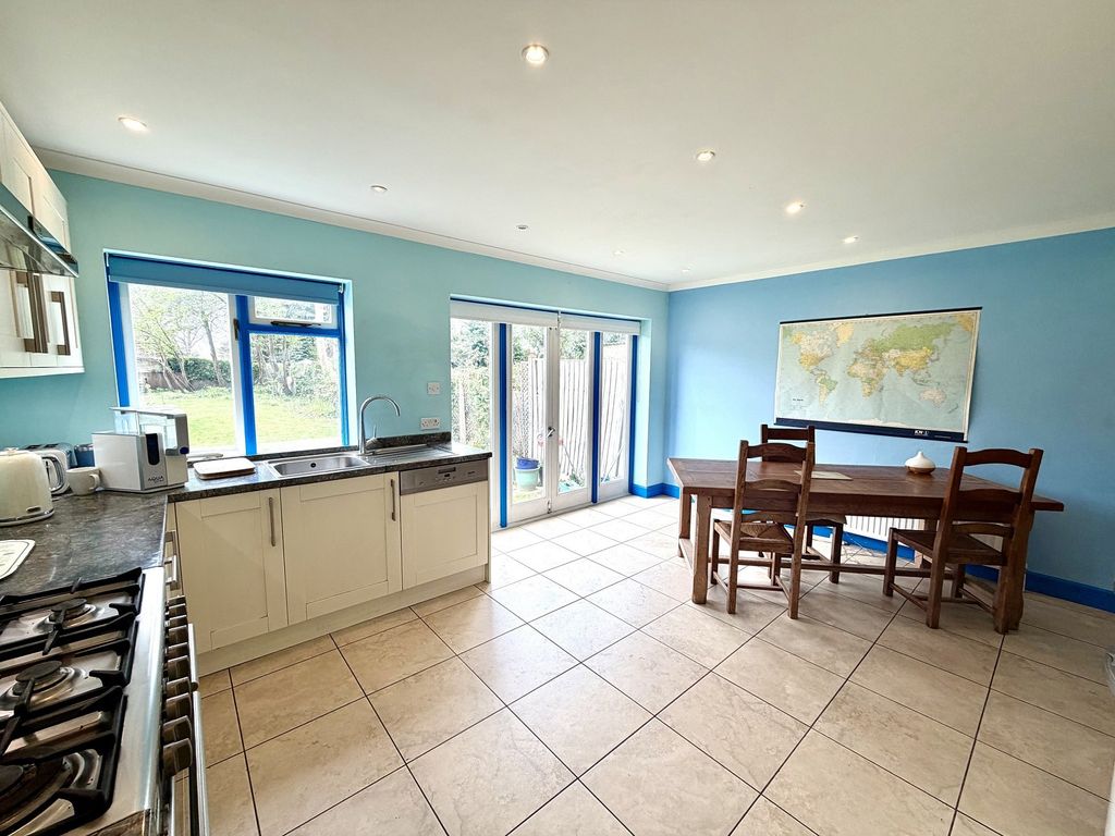 Property photo 3 of 14 Not Specified