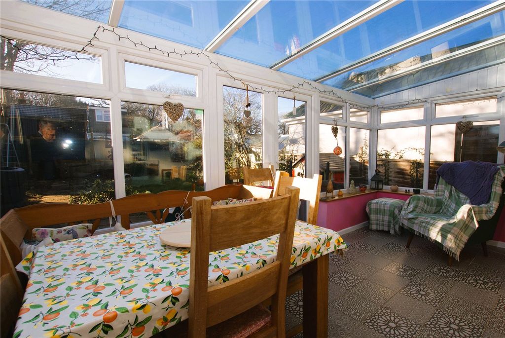 Property photo 2 of 12 Picture No. 05