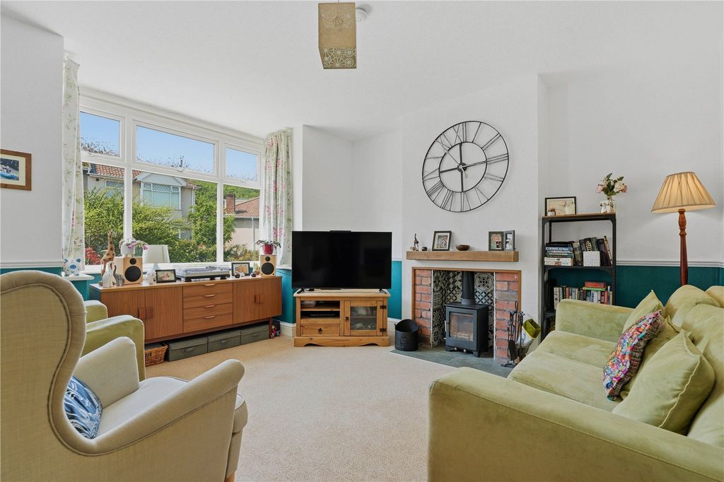 Property photo 2 of 36 Picture No. 60
