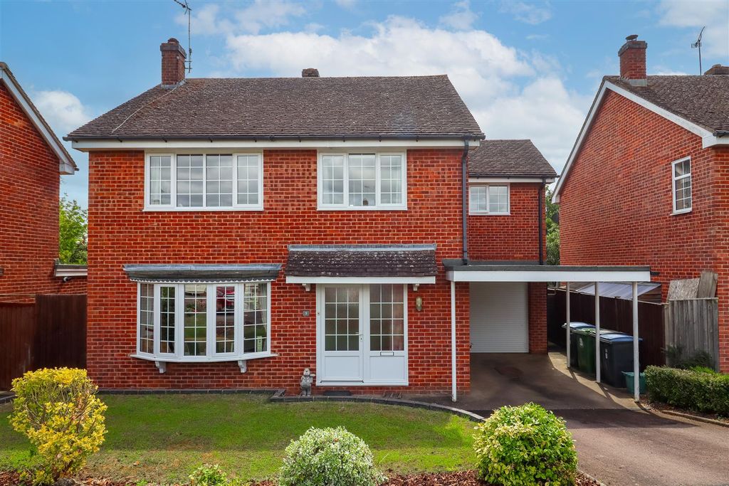 Property photo 1 of 31