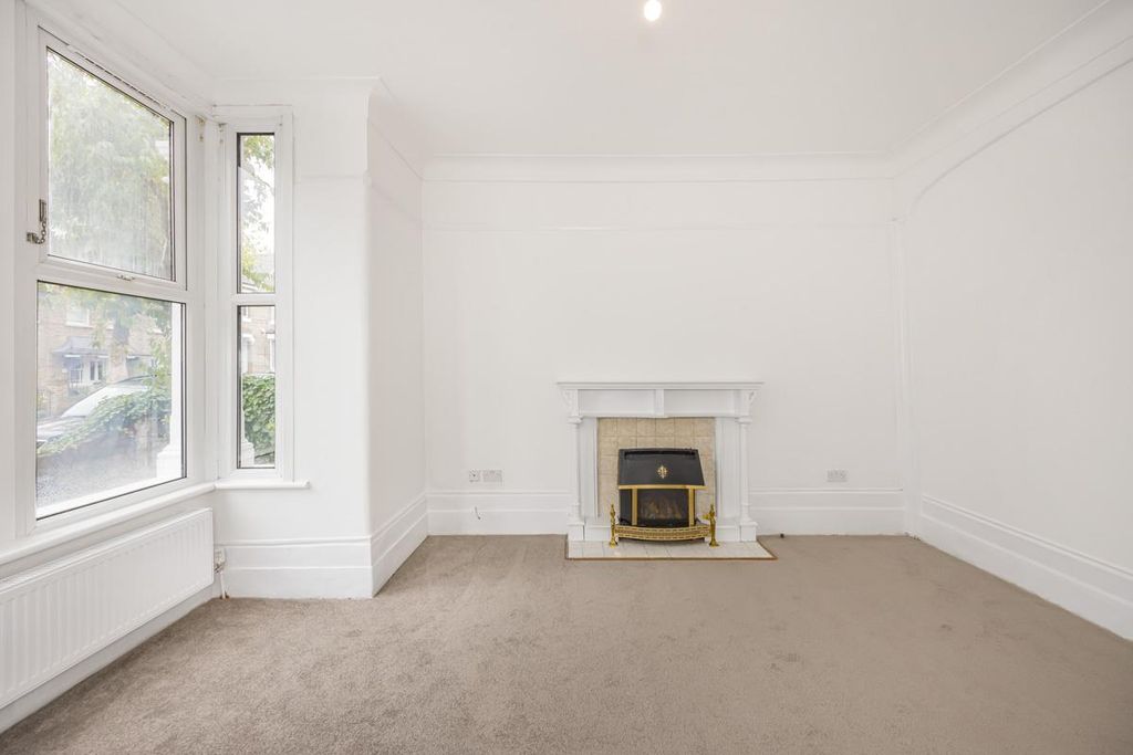 Property photo 3 of 25 10.Jpg