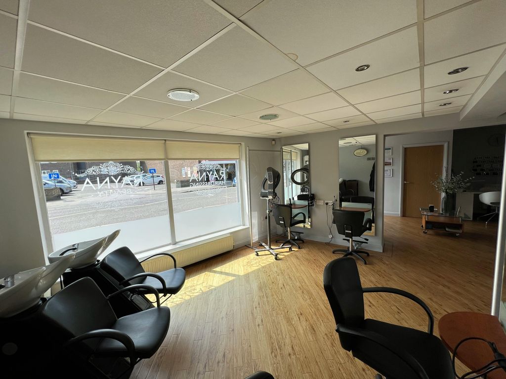 Property photo 2 of 12 Photo 3