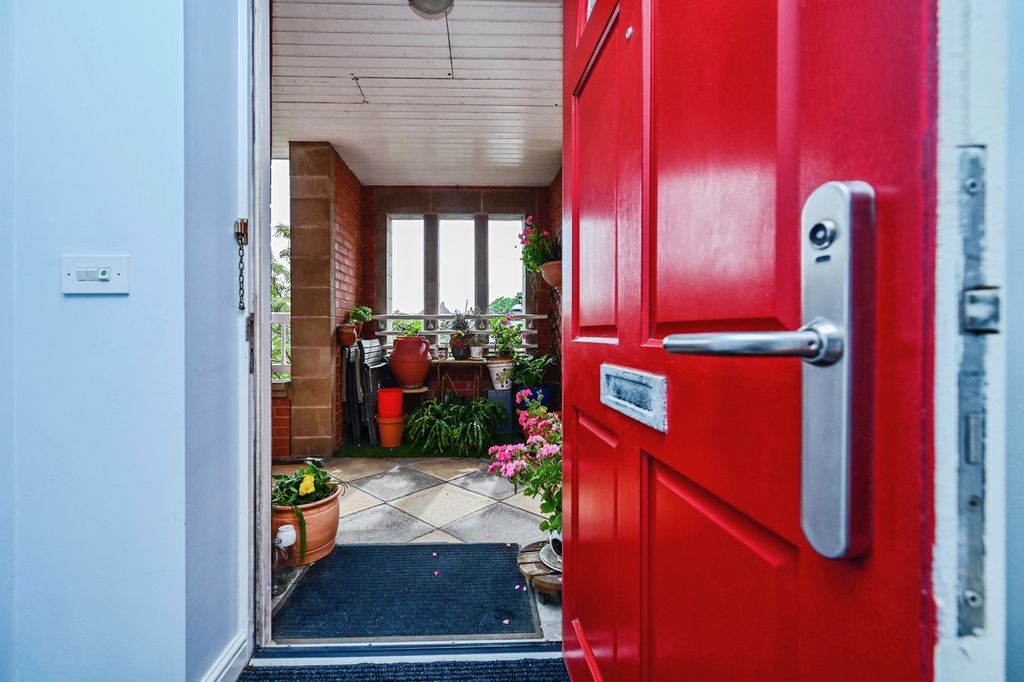Property photo 2 of 18 Pbox-Img.Jpg
