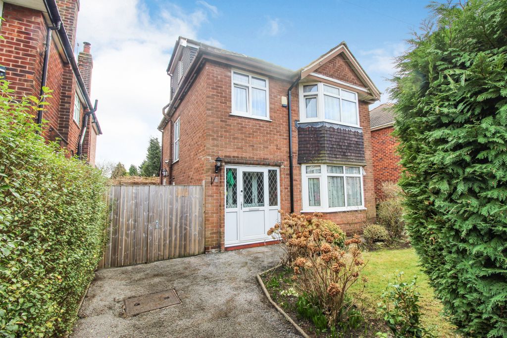 Property photo 2 of 16