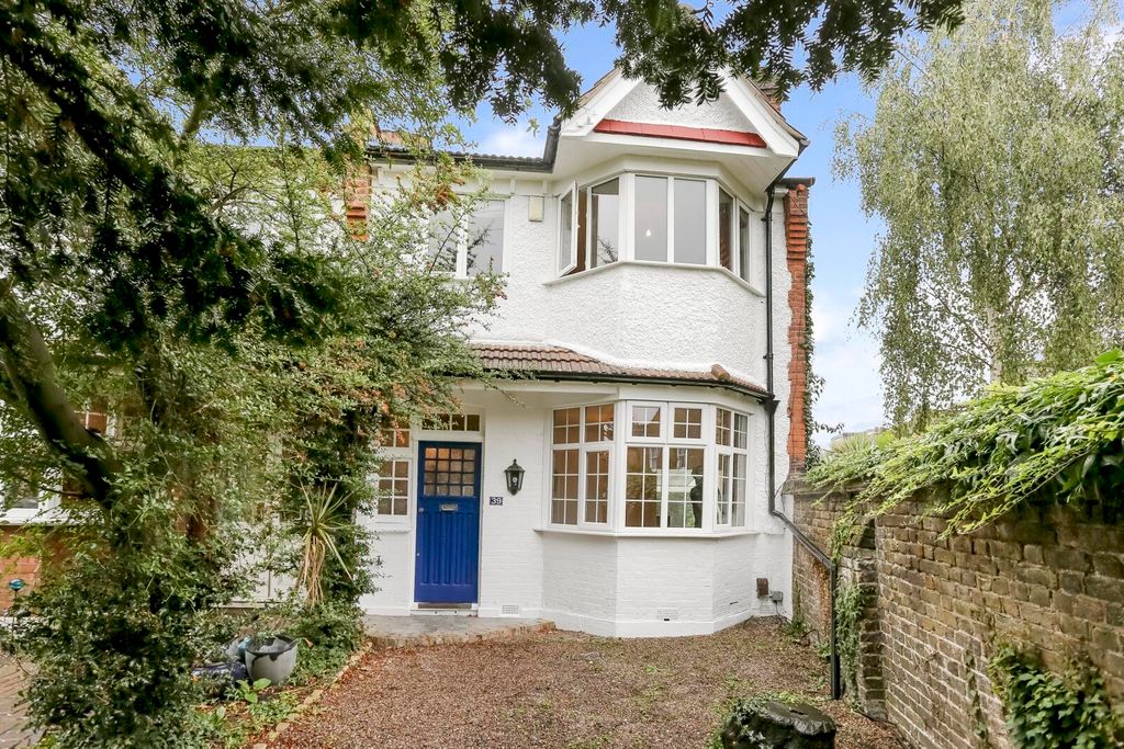 Property photo 1 of 9