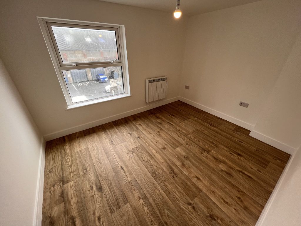Property photo 2 of 4 Img_1932