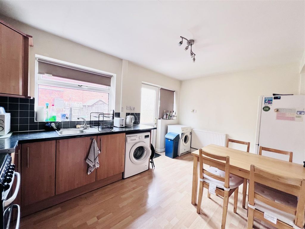 Property photo 3 of 10 Image00003.Jpeg