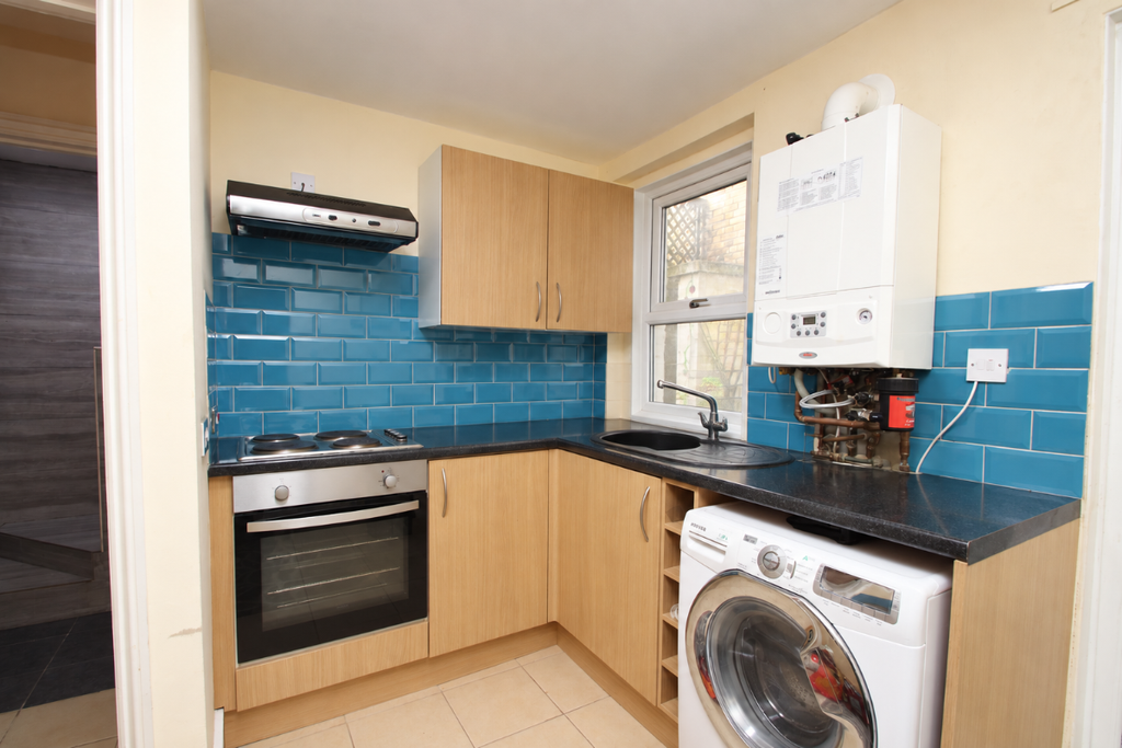 Property photo 3 of 12