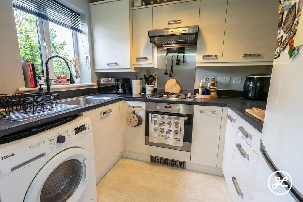 Property photo 3 of 15 Dsc02510.Jpg