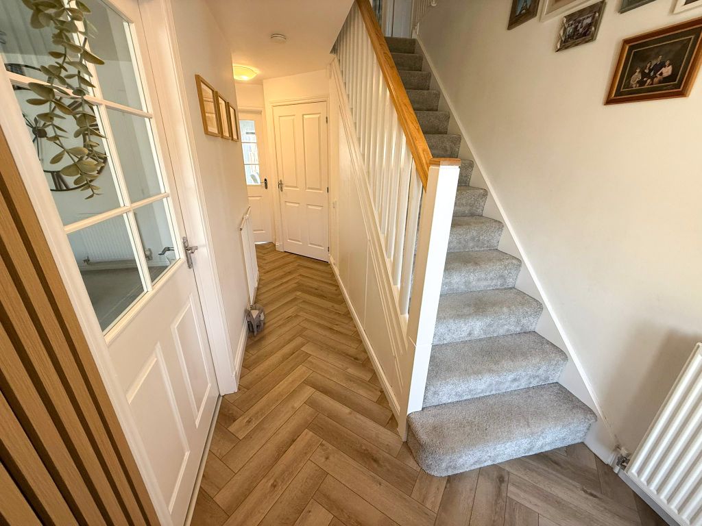 Property photo 2 of 29