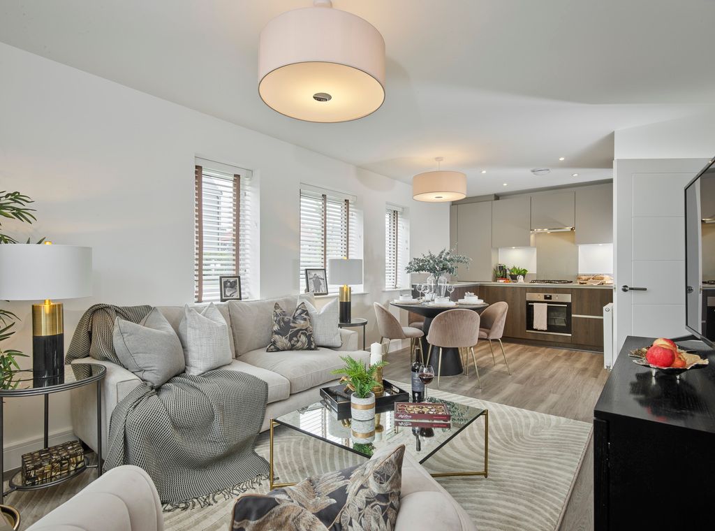 Property photo 2 of 7 242098-01