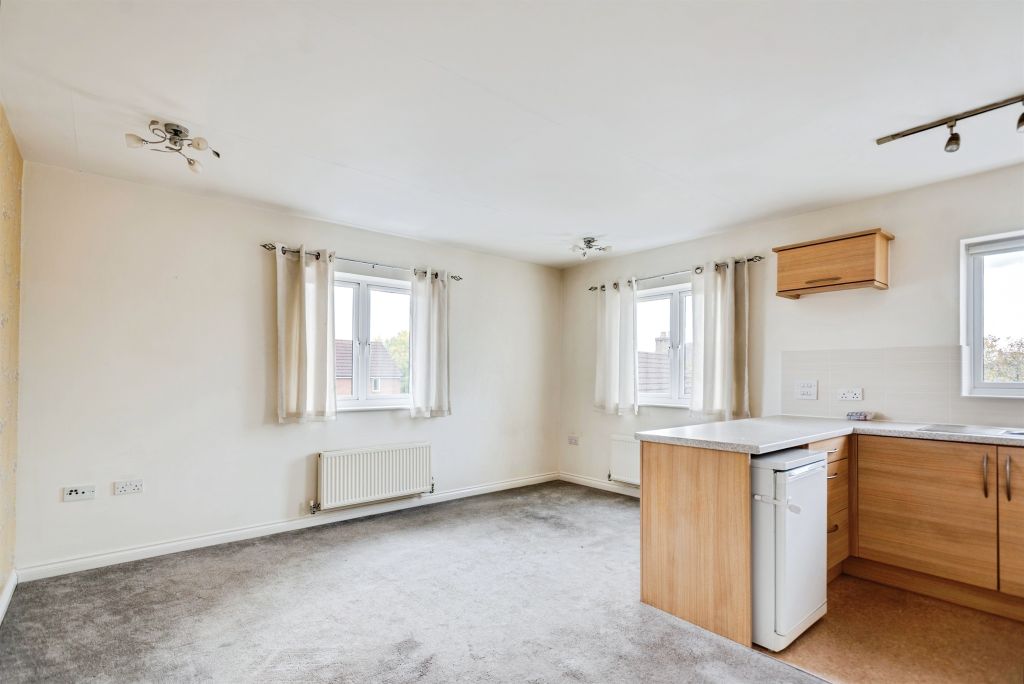 Property photo 3 of 9