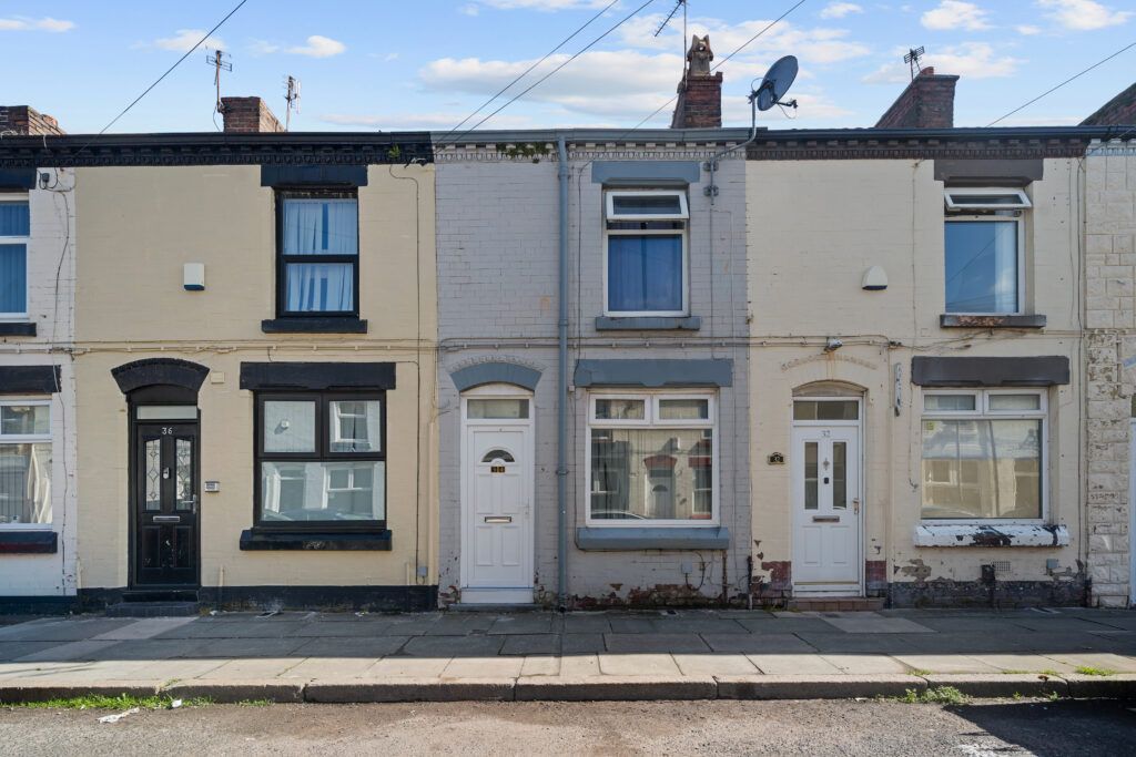 Property photo 1 of 16