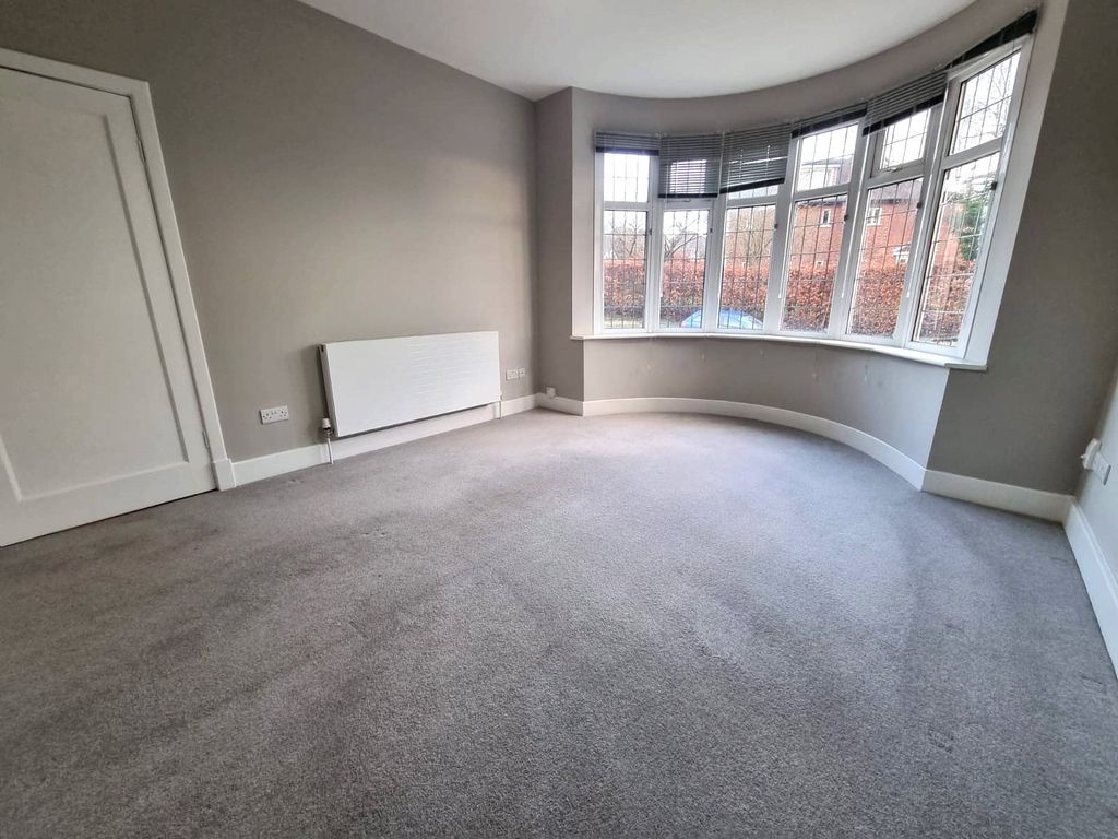 Property photo 3 of 16 Picture No. 06