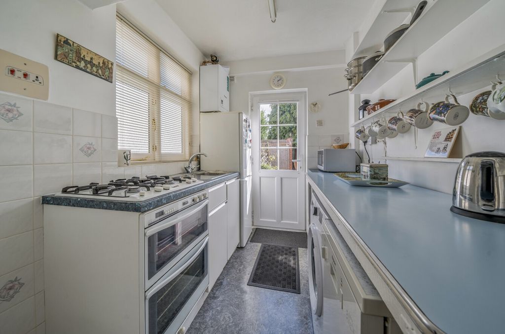 Property photo 3 of 21 Picture 3