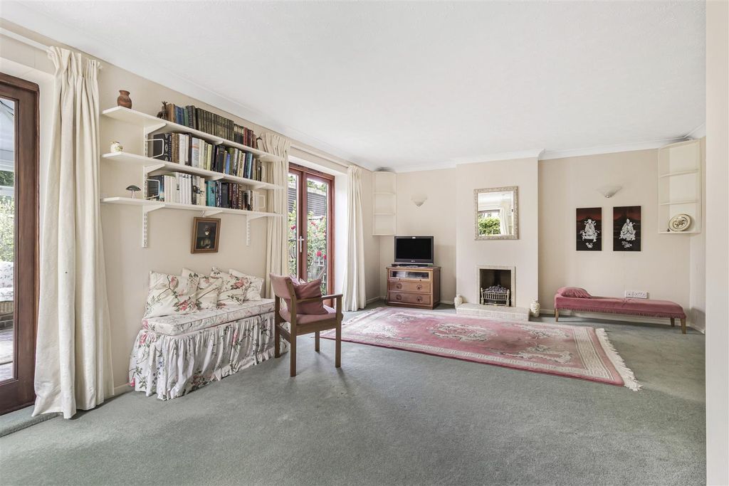 Property photo 2 of 17 13_55246.Jpg