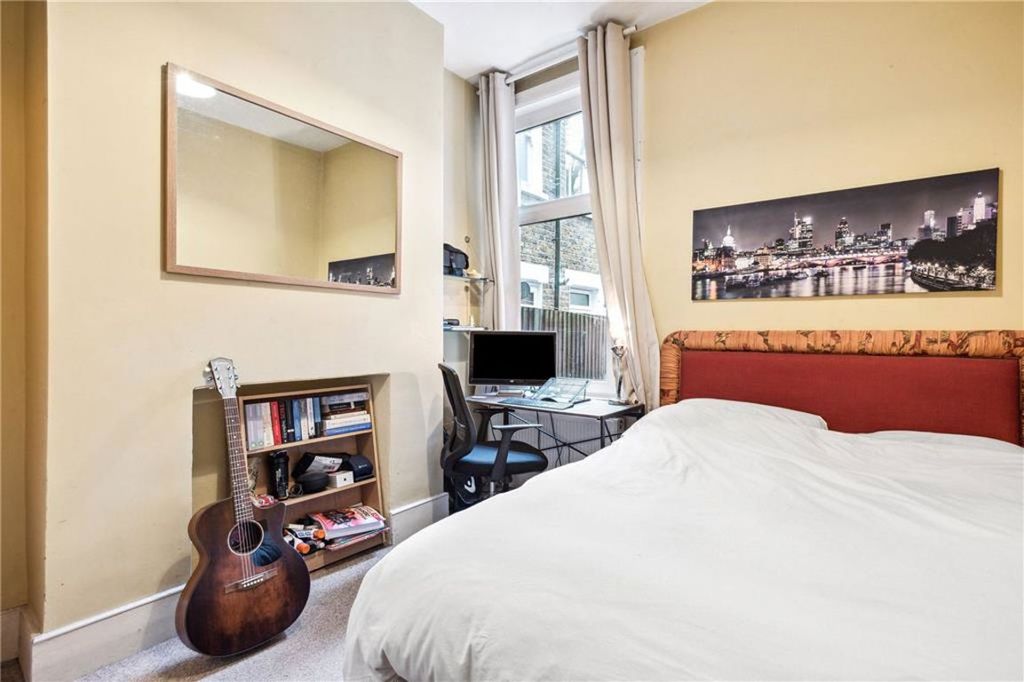 Property photo 2 of 6