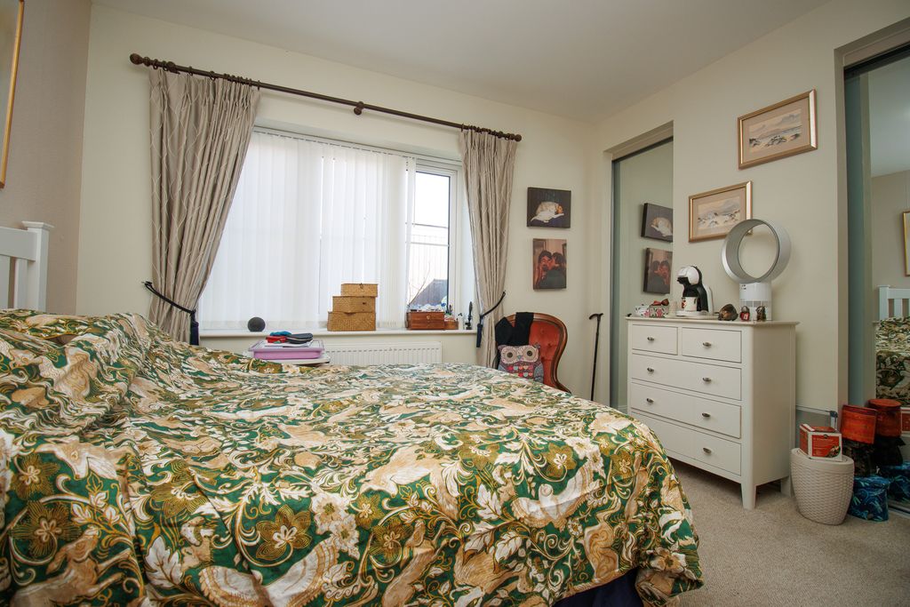 Additional image 9 of 2 bed semi-detached bungalow for saleChantry Gardens, Filey YO14