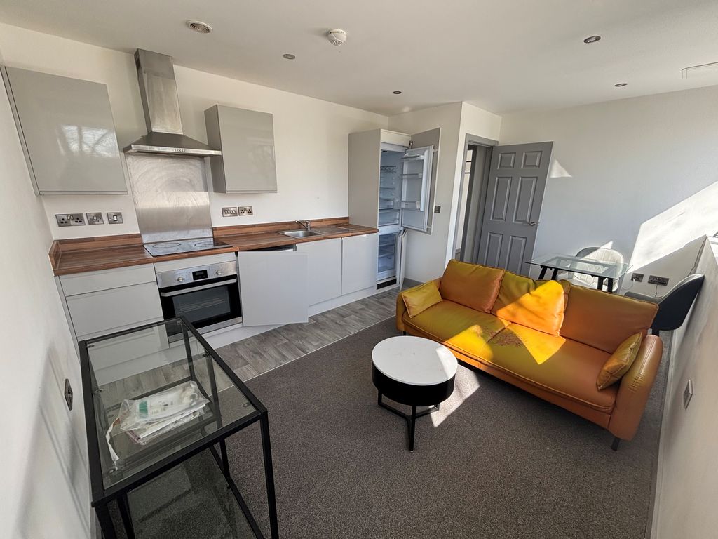 Property photo 2 of 5 Image