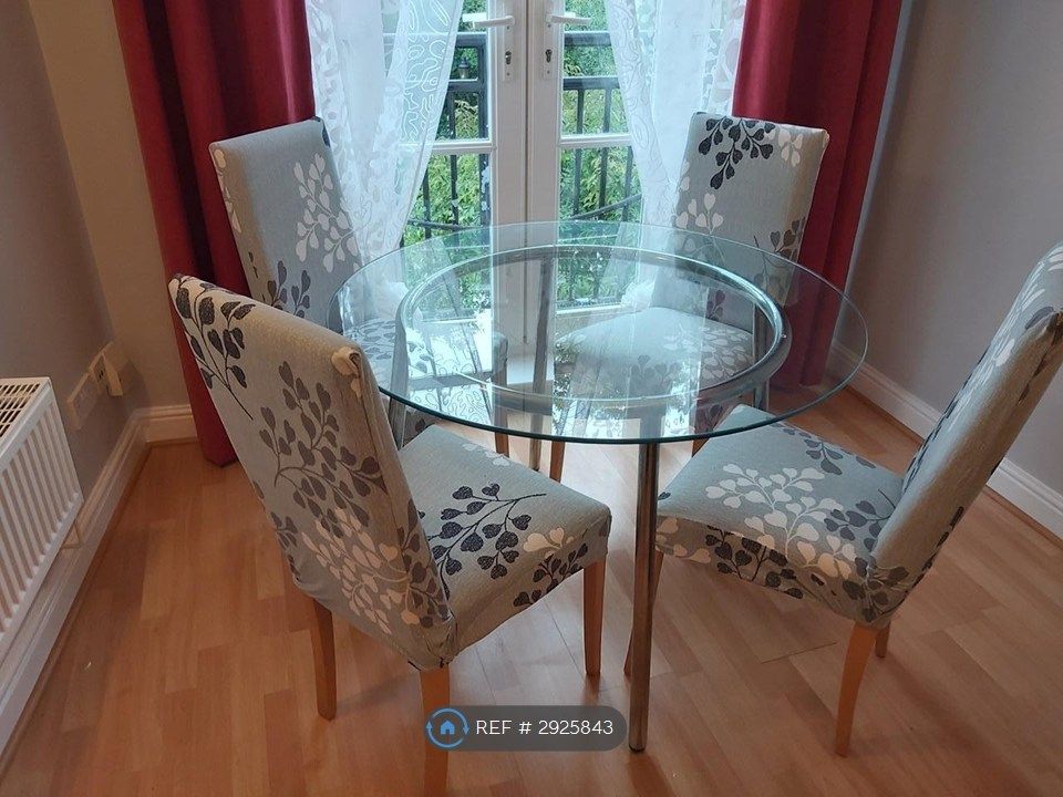 Property photo 2 of 31