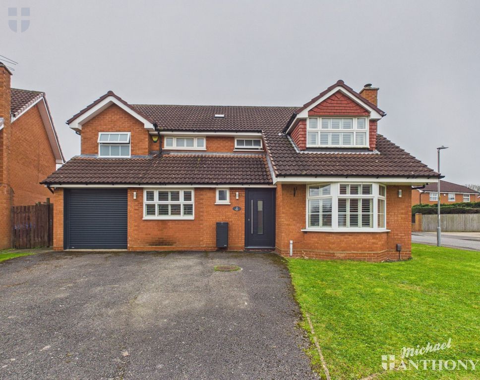 Property photo 1 of 28 Cam03852G0-Pr0583-Still031