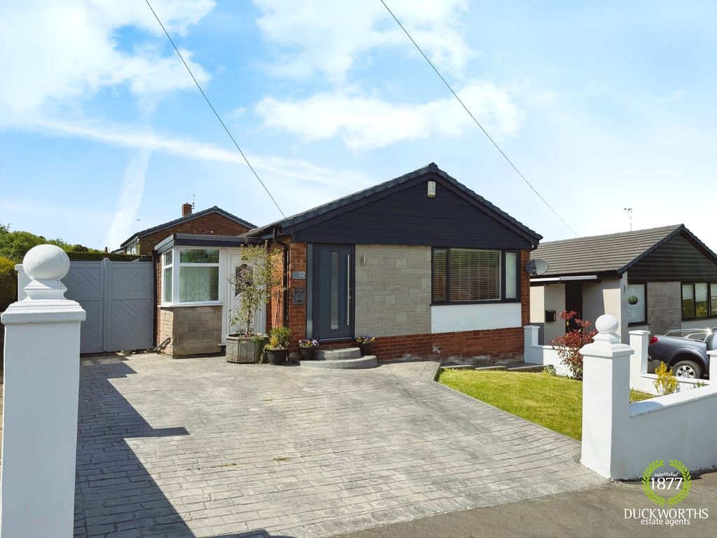 Property photo 1 of 30