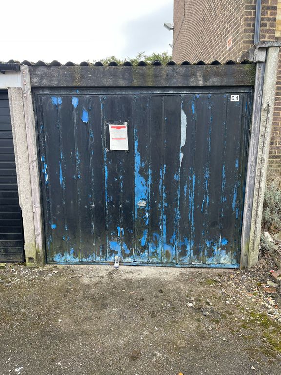 Property photo 1 of 4