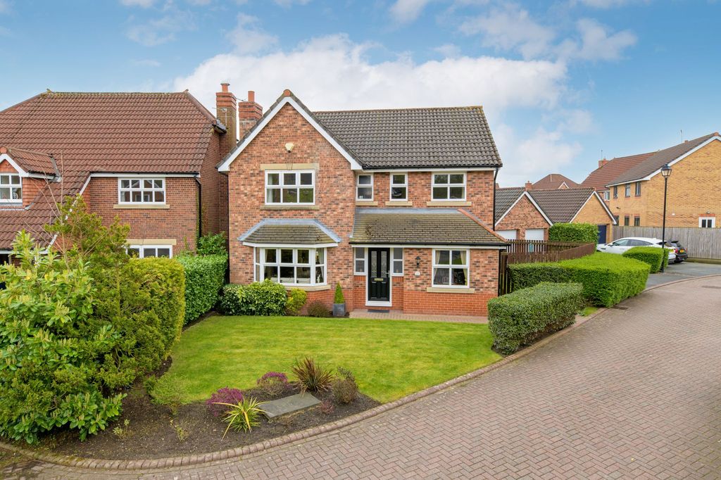 Property photo 1 of 23 Front Exterior