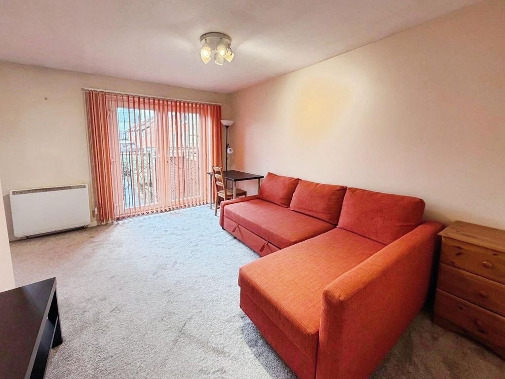 Property photo 3 of 7 Aacee7F6-4.Jpg