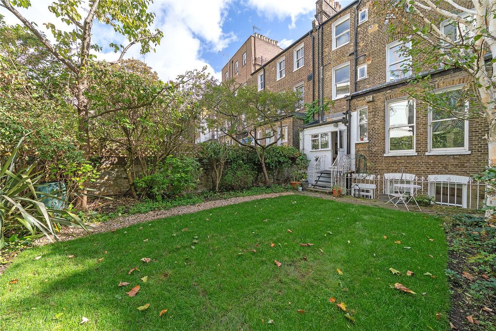 Property photo 2 of 23 Picture No. 47