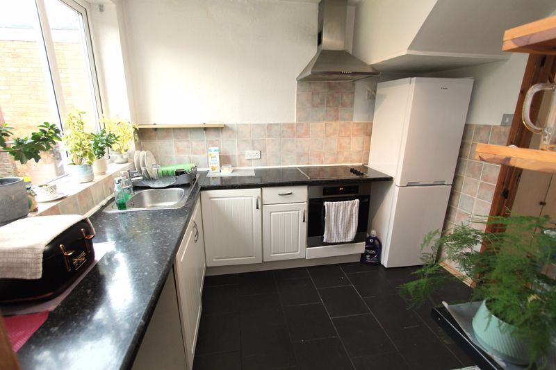 Property photo 3 of 11 Photo 3