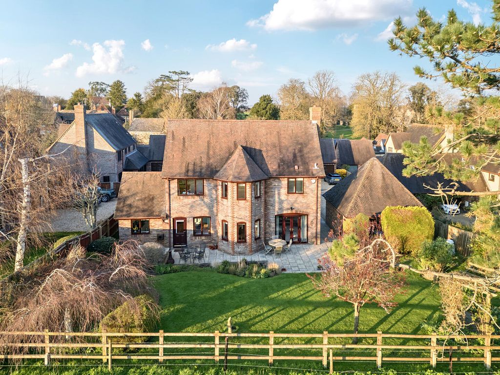 Property photo 2 of 23 Rear Garden