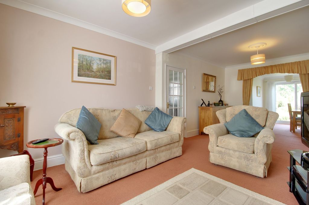Property photo 2 of 15