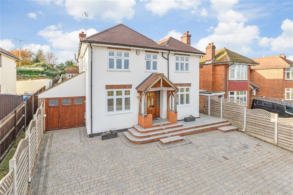 Property photo 1 of 15 External (Web)