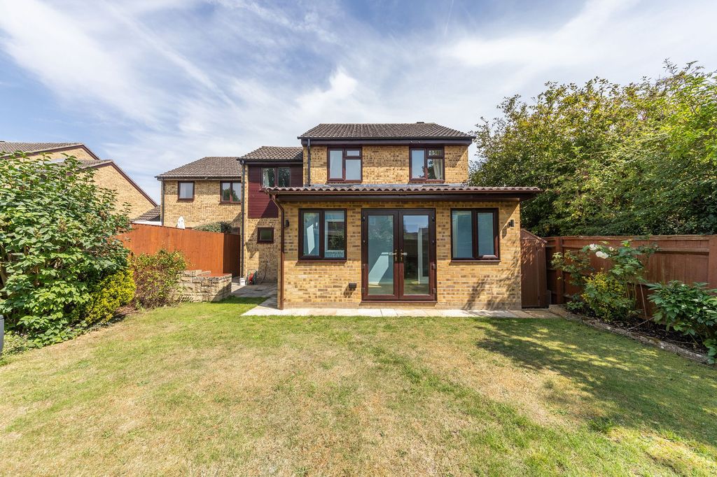 Property photo 2 of 18