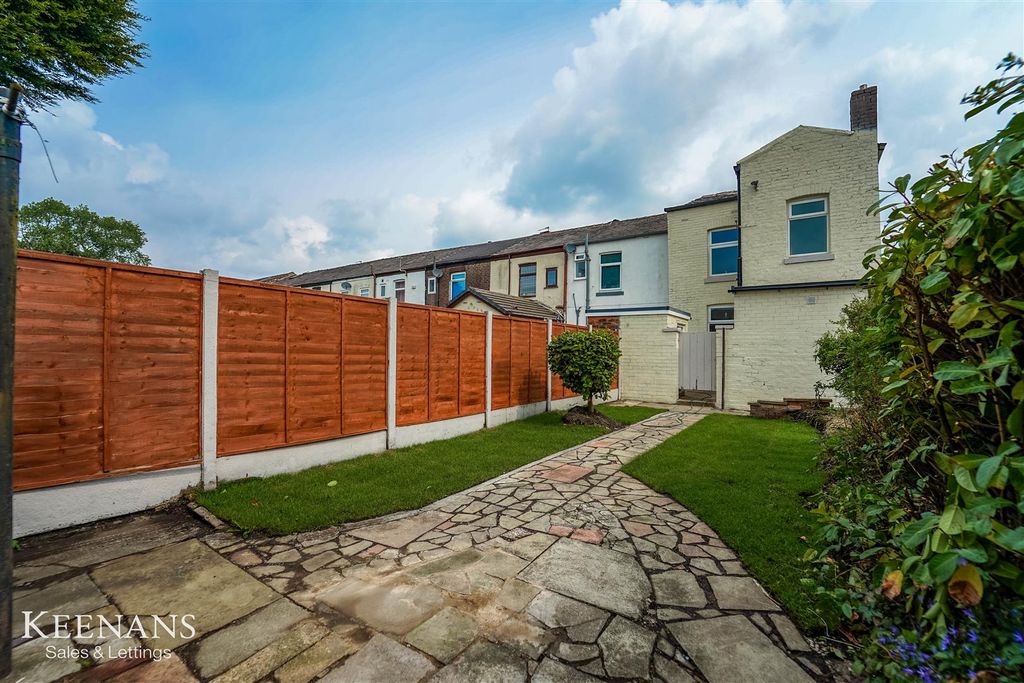 Property photo 1 of 29 16.Jpg