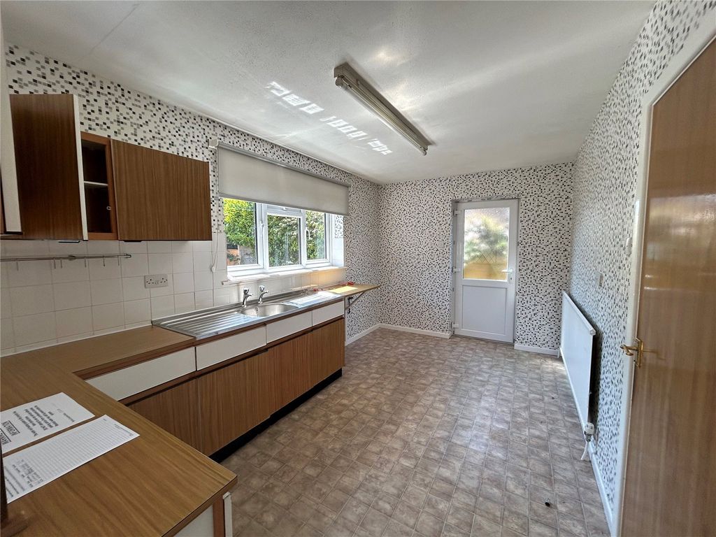 Property photo 3 of 11 Picture No. 02